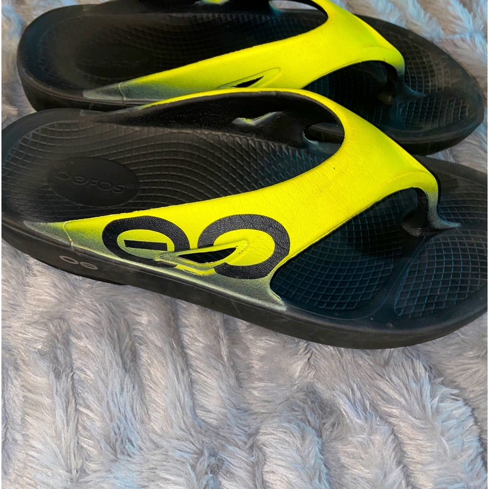 Oofos Sport Womens Sz 10 Mens Sz 8 EU sz 41